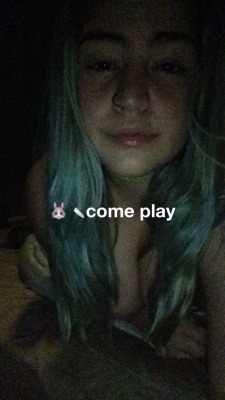 lilkariisixsixsix:  Come out and play 😈 Kik: karinablank be crazy