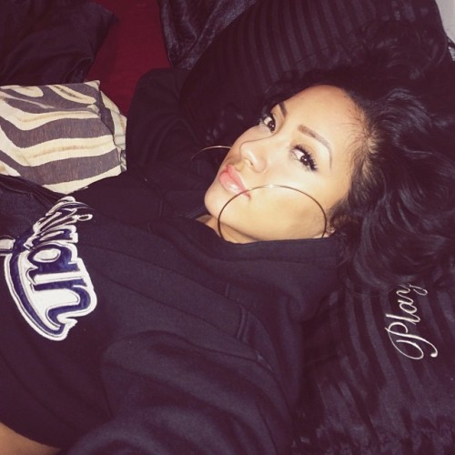 badgoddesses:  tinyballa:  http://tinyballa.tumblr.com/  BadXo 