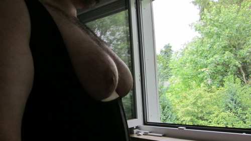 my large m( . )( . )bs