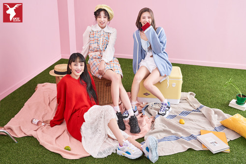 AKIII CLASSIC x (G)I-DLE 2020 S/S Lookbook Vol.1