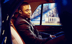 aprilkepners-archive:  arrow meme:  [5/6] characters: john diggle  