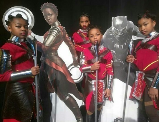 thehighpriestofreverseracism: demho3zhatinq:  starsberrisnunicorns:   Me: “Wakandaaaa