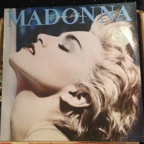 vinylfy:  Madonna - True Blue, at the Record Show #vinyl #vinil #record #records #recordcollector #recordcollection #lp #vinylcollector #vinylcollection #vinyligclub #vinyladdict #vinyljunkie #music  #vinylcollectionpost #recordfair #recordshow #madonna