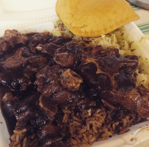 black-exchange: Elaine’s Jamaican Kitchen  Dallas, TX  CLICK HERE for more black owned businesses!    Wanna try it