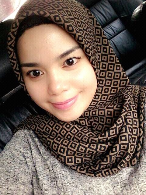 caggang: Bini orang mintak pancut mani kt muka