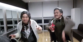 hoaegi:  grandpas got moves 