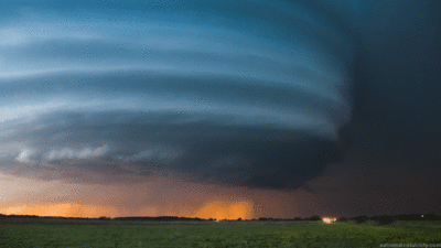 gifsboom:  Supercell Thunderstorm GIFs.(via weather.com)