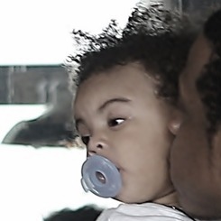 harleylovegood:  caretarii:  beyoncespenis:  yivialo:  Blue Ivy + Faces  Shady baby   Trill Ivy  Truuuuu Ivy