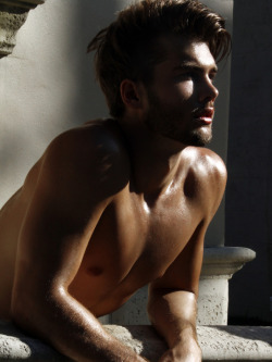 Cosi Fan Tutti “They all do it like that"