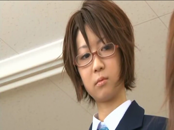 K-On! Live Action Parody (Keionbu) VIDEO - https://www.facebook.com/photo.php?v=675927209133429
