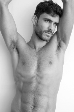 hunkopedia:    Follow Hunk’o’pedia for more hot guys! | Follow my personal blog!  