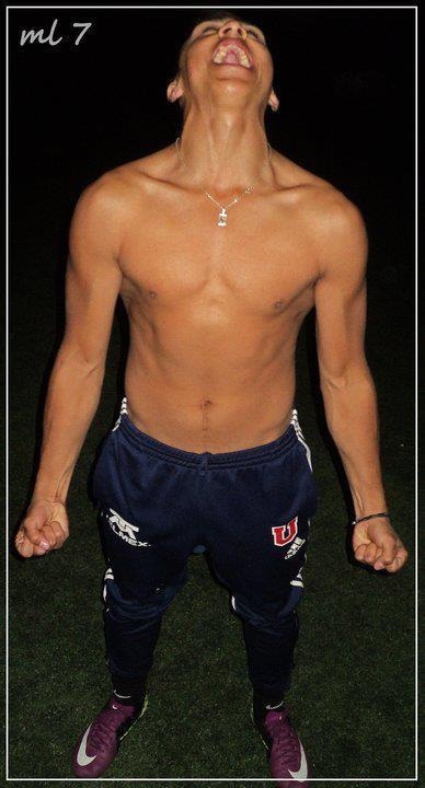 flaitecitosaldesnudo:  Con este me CASO…..  http://flaitecitosaldesnudo.tumblr.com/g