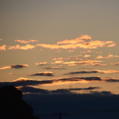 #空色 #いまそら #おはよう #日の出前 #朝焼け #空 #雲 #sky #skyscape #clouds #morningglow #daybreak #sunrise #morning #20