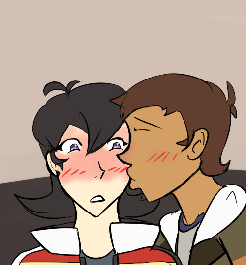 meetthequeenofderp:Based on ThisBonus:oh man, I was checking the 26 kisses tag and found this! It’s 