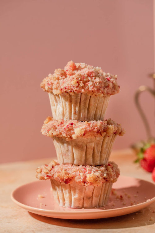 Fullcravings:  Vegan Strawberry Shortcake Muffins