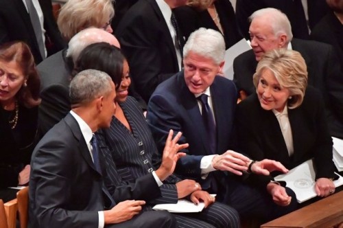 19751011: 2018/12/05 Bill Clinton and Hillary Clinton at the state funeral service of former Preside