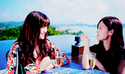 mochichan00: Nogizaka46 as Thailand tourism ambassadors (or Sayuringo getting paid to go on dream date with Maiyan)