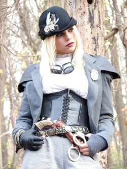 steampunk-girl:  Steampunk Girl http://steampunk-girl.tumblr.com/