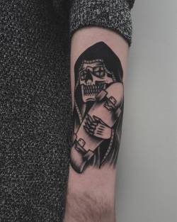 aperrytattooer:  A shreddin’ reaper for