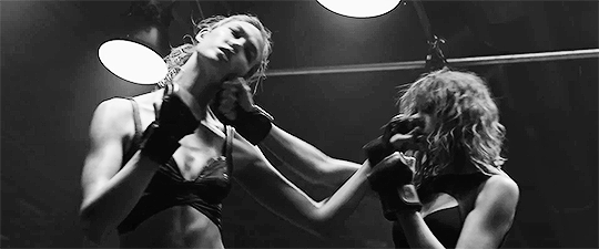 iwanttobakecookies:  princess vs sunshine Catastrophe vs Knockout