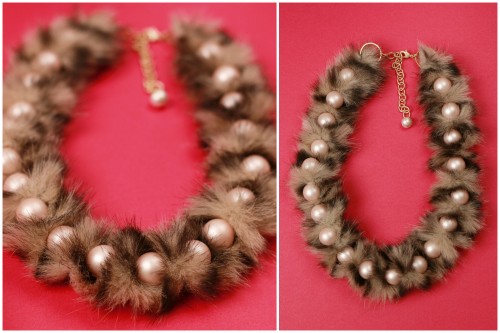 truebluemeandyou:DIY Luxurious Faux Fur Pearl Necklace Tutorial from Small Good Things. After a 1.5 