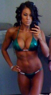 hardbody-fit-girls:  Follow me for more fit girls!  Tough looking bitch!