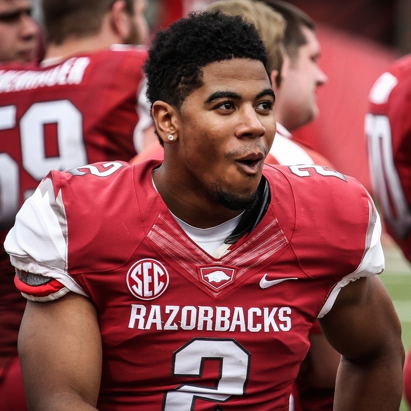 shred-and-gain:  hoodsworld:  Julian Horton   Hoodsworld claims no ownership of photos