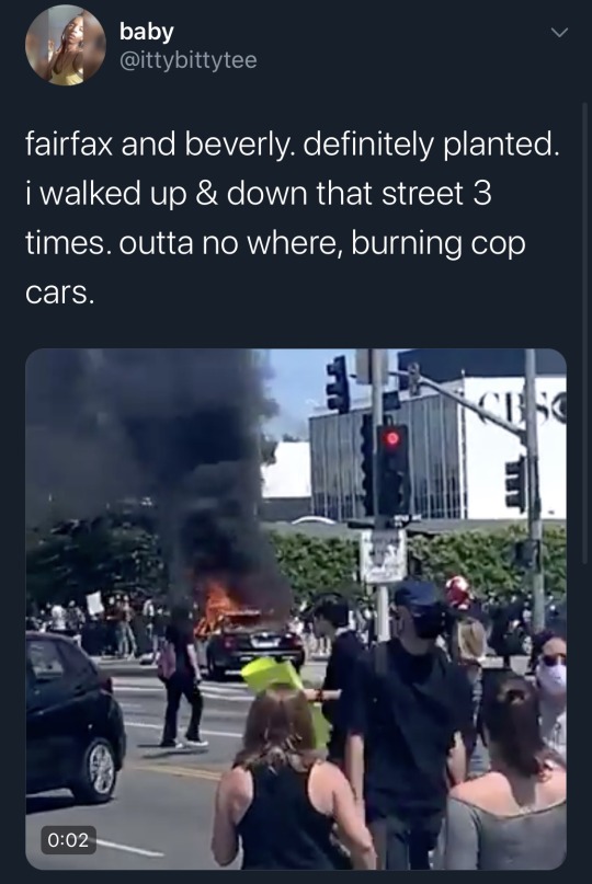 krxs100:  UNDERCOVER COPS ARE BEING CAUGHT PLANTING CARS/BRICKS, SETTING FIRES AND BREAKING STORE WINDOWS TO MAKE PROTESTS LOOK VIOLENT DON’T BELIEVE THE MEDIA #STAYWOKE  follow for more news 