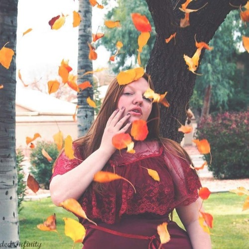 Falling Leaves - Taken by FadedInfinity Skin resembling the crispness of autumn. The cool breeze of 