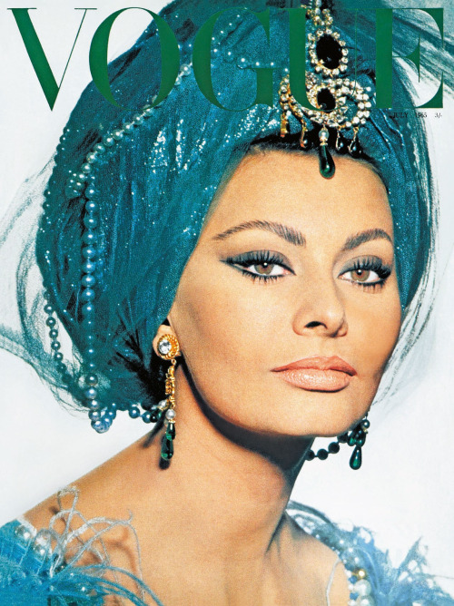 ohyeahpop:Sophia Loren photographed by David Bailey for Vogue, July 1965