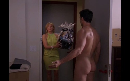 jsuavazblog:  Victor Webster en la serie Sexo en Nueva York (Sex and the City). 