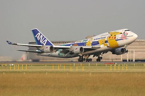 Three of the earlier, Gen I era Pokémon Jets. All Nippon Airlines starting painting some of their je