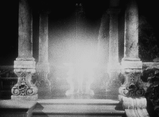 mrsdewinters:Death Takes a Holiday (1934) dir. Mitchell Leisen