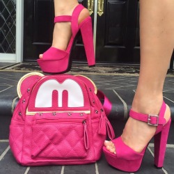 ideservenewshoesblog:  Fuchsia Peep Toe Platform Chunky High Heels Faux Suede