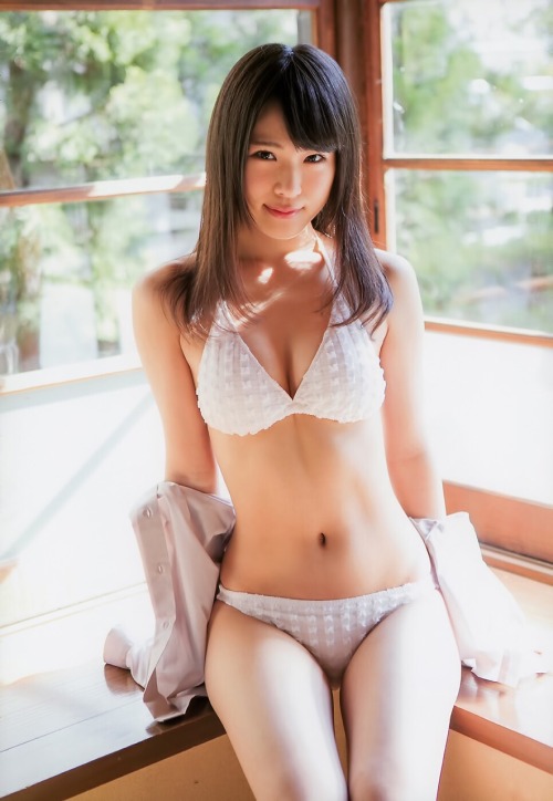 kawaii-kirei-girls-and-women:  可愛い 齋藤飛鳥 鈴木愛理 久松育実 渋谷凪咲 橋本奈々未 柳ゆり菜 後藤美彩 木下ひなこ 佐野ひなこ さんなど 日本の可愛いキレイな女性の写真アップします♪ 美脚