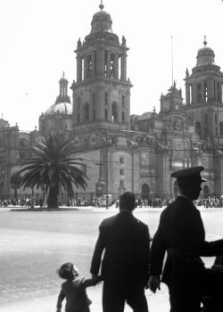 cazadordementes:  La catedral de México,