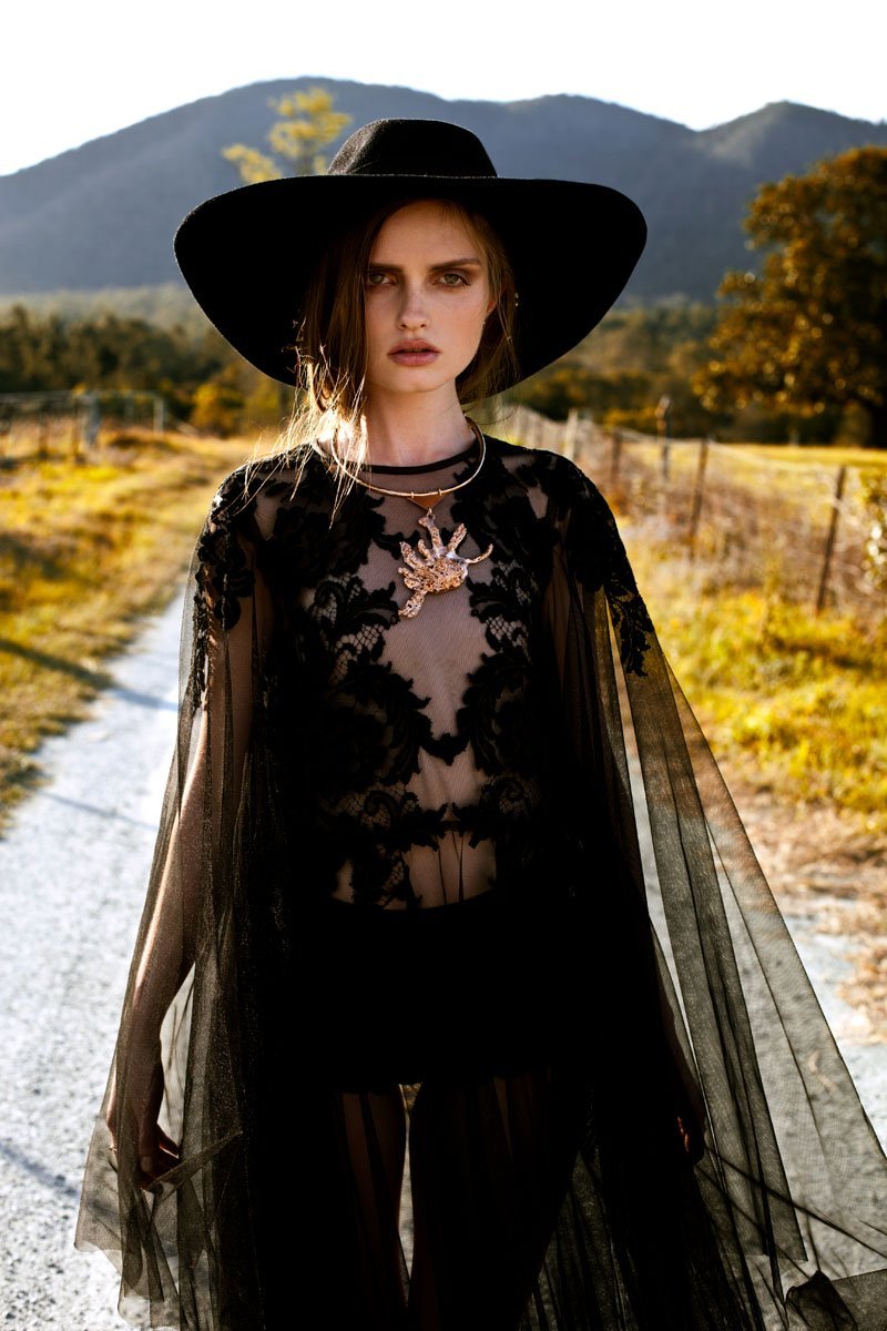 fay-wray:  Zoe Penman by Andrea Jankovic for Fashion Gone Rogue