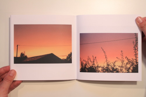 fredpostles: fredpostles:  LE MONDE S’ENDORT DANS UNE CHAUDE LUMIÈRE 7×7 in, 18&t