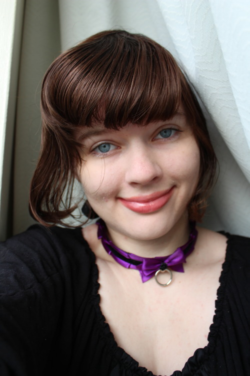 porcelaindoll-xo:My self, and my new collar! Daddy/My boyfriend order this for me after my birthday in November.  So it’s taken awhile to get here. But it was worth the wait.  The collar was beautifully hand made. And you can tell when you wear it