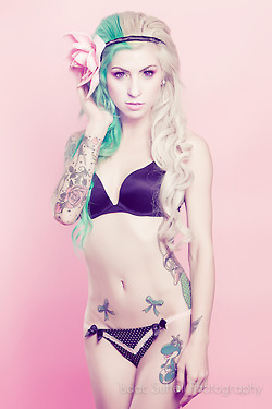 tattedladies:  SexyInk