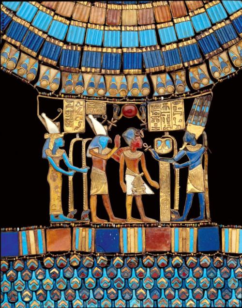 Corselet of TutankhamunThis combined corselet, collar, and pectoral, is a magnificent piece of jewel