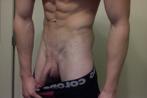 ksufraternitybrother:  MATT, 25YO, FRANCE -     KSU-Frat Guy:  Over 31,000 followers . More than 20,000 posts of jocks, cowboys, rednecks, military guys, and much more.   Follow me at: ksufraternitybrother.tumblr.com          