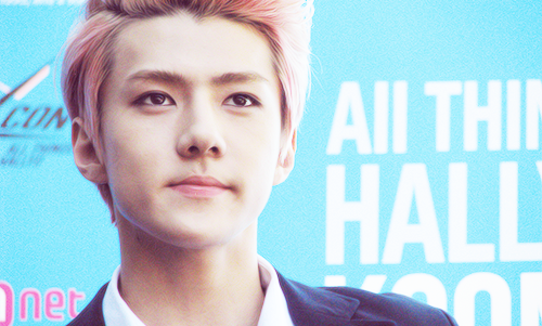 seo-hunnie-blog:  SEHUN rolling eyes   