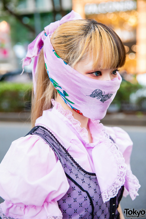 tokyo-fashion: 19-year-old Japanese fashion school student Kaede on the street in Harajuku wearing a