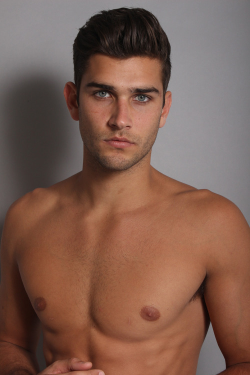 interestingmalenipples:  jack vanderhart