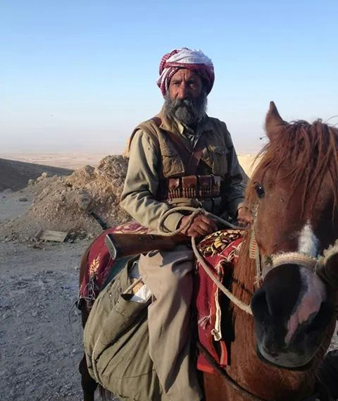 bijikurdistan:  This is Feqîr Badal Zaro, an old Yezidi Resistance Fighter in Shingal. Since August, when the ISIS Terrorists have killed thousands of Yezidis and abducted and the women - Fekir fights with his small unit, which consists almost entirely