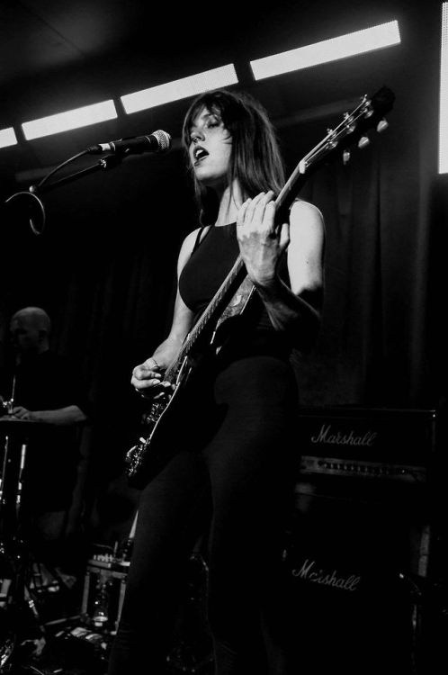 womenovmetal: Emma Ruth Rundle