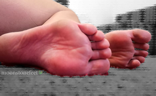 Porn moonstonefeet:  My soles need pampering..(Dm photos