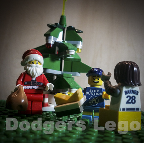 Dodgers Lego — HO HO HO! MERRY CHRISTMAS EVERYONE! Eephus opens