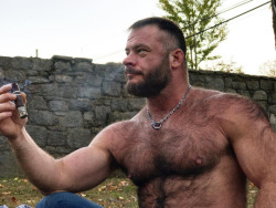 Follow my two hairy men blogs:http://sambrcln.tumblr.comhttp://hairysex.tumblr.com